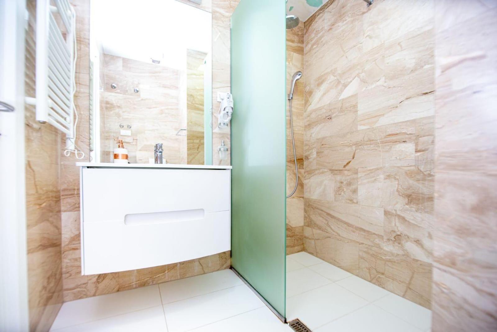 Apartment Tre Canne Lux Budva